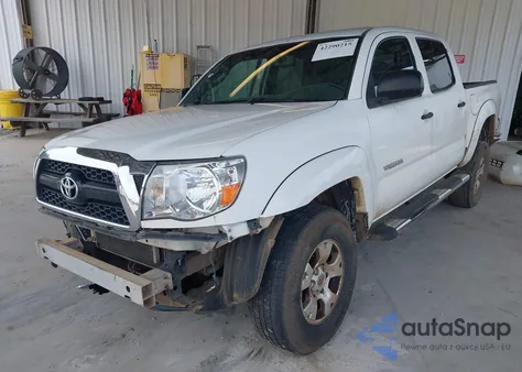 2011 Toyota Tacoma Prerunner V6 z USA, uszkodzony, nr VIN 3TMJU4GN8BM111574